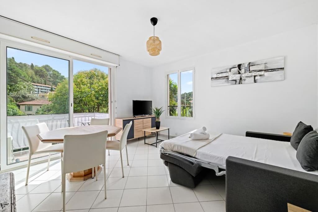La Villa Julia - Calme - Spacieux - Parking Prive - Climatisation Menton Exterior foto